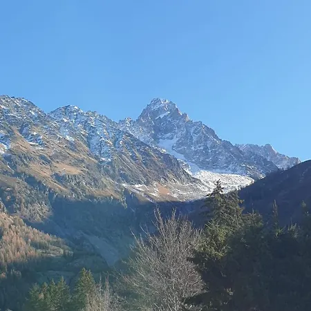 With Balcony Close To The Slopes * Chamonix