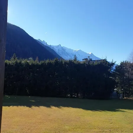 With Balcony Close To The Slopes 아파트